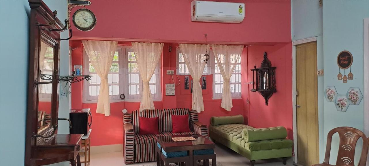 A Home Away From Home Calcutta Eksteriør billede