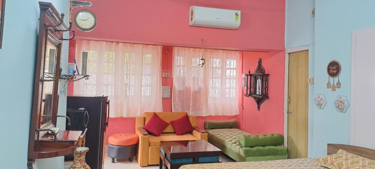 A Home Away From Home Calcutta Eksteriør billede